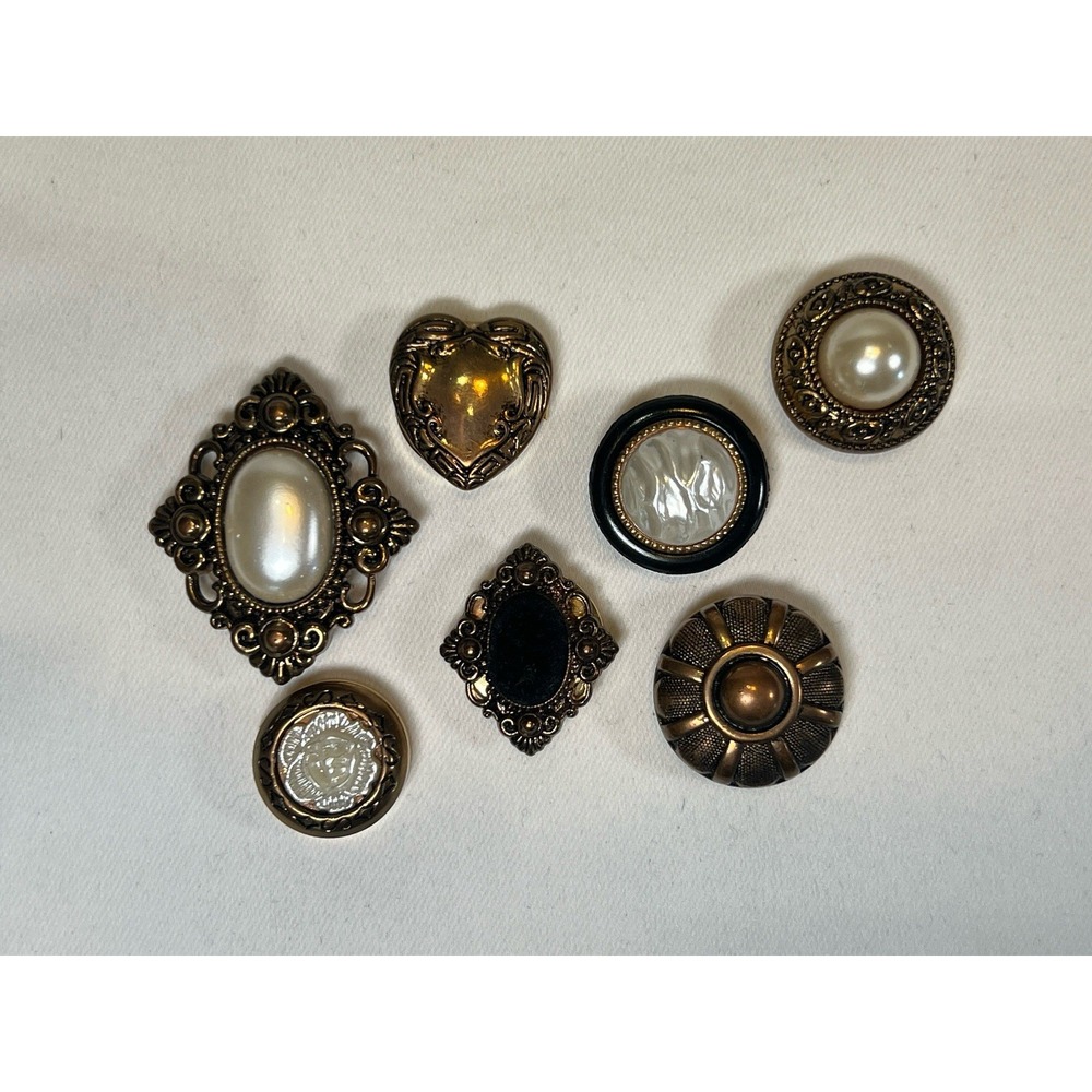 VNG Baroque Inspired Brass Button Covers Set Of 7 Faux Pearl Heart Velvet